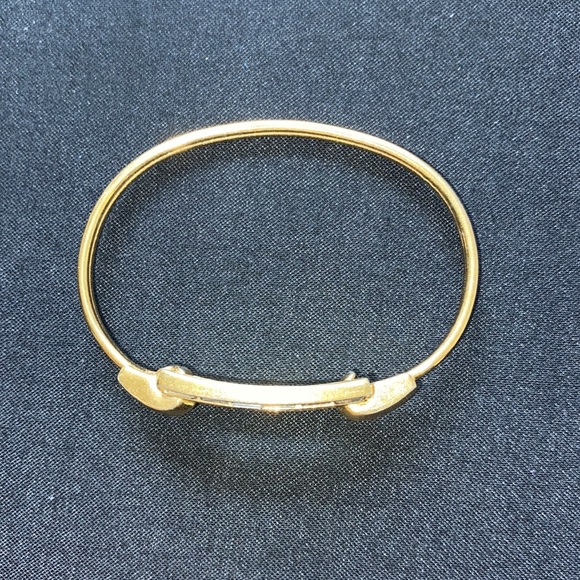 Trifari Crown Bracelet, GUC - Picture 8 of 8